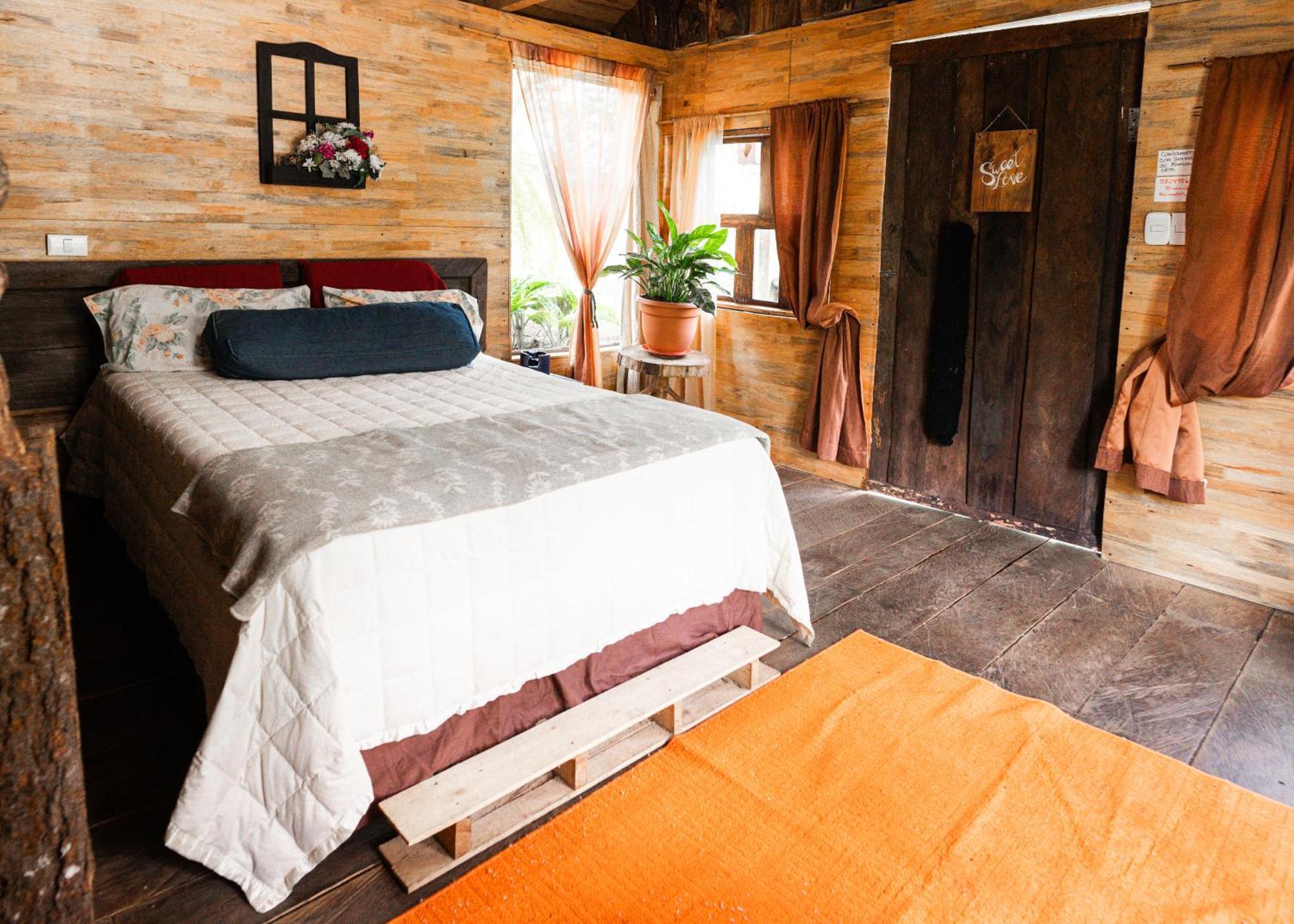 Don Santiago Apartment Santa Cruz Verapaz